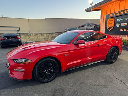 Used 2018 Ford Mustang GT Premium RWD image 9