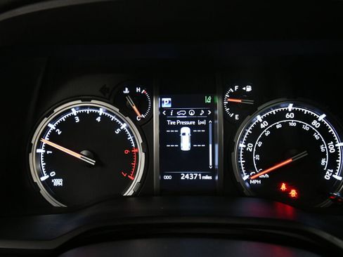 Used 2023 Toyota 4Runner TRD Pro AWD/4WD image 14