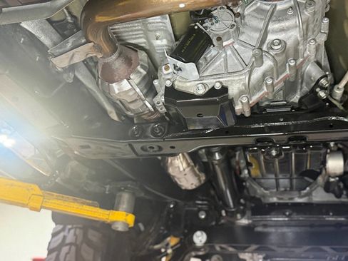 Used 2018 Toyota Tundra Limited w/ Limited Premium Package image 15