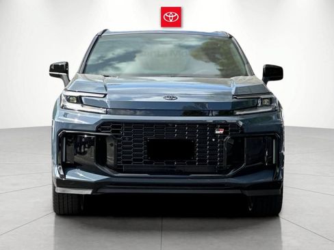 New 2026 Toyota RAV4 AWD Plug-in Hybrid image 7