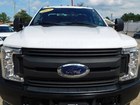 Used 2019 Ford F450 XL image 7