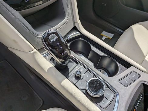 Certified 2024 Cadillac XT5 Premium Luxury w/ Technology Package FWD image 21