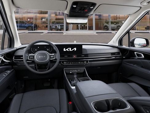 Used 2026 Kia Carnival SX Prestige FWD image 14