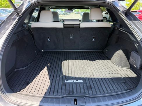Used 2023 Lexus RX 350h w/ Accessory Package (2T) AWD/4WD image 18
