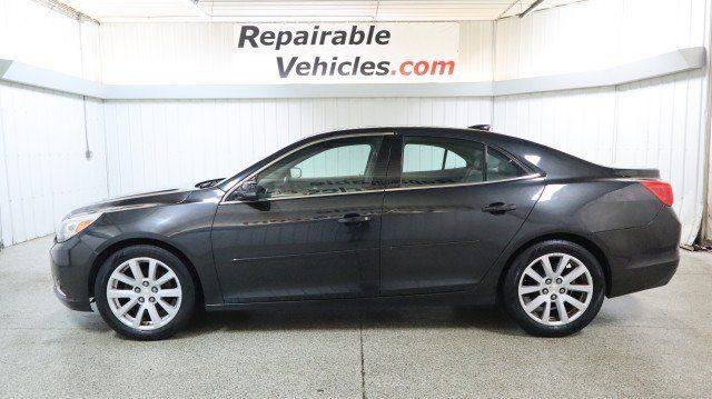 Used 2015 Chevrolet Malibu LT w/ Leather Package FWD image 1