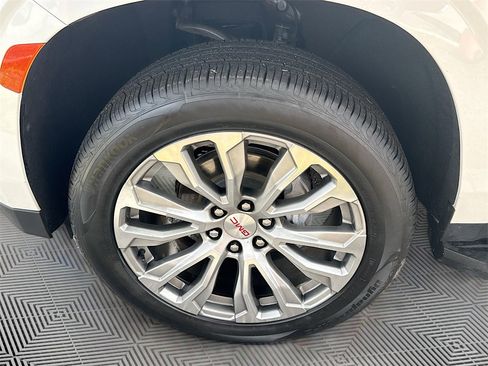 Used 2021 GMC Yukon Denali image 36