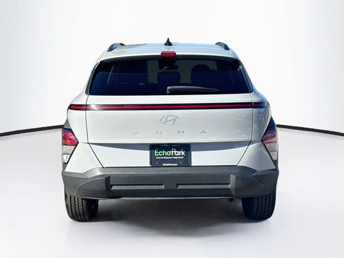 Used 2025 Hyundai Kona SEL AWD/4WD image 7