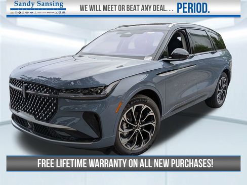 New 2025 Lincoln Nautilus Reserve image 1