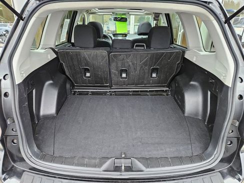 Used 2015 Subaru Forester 2.5i Premium w/ All-Weather Package AWD/4WD image 12