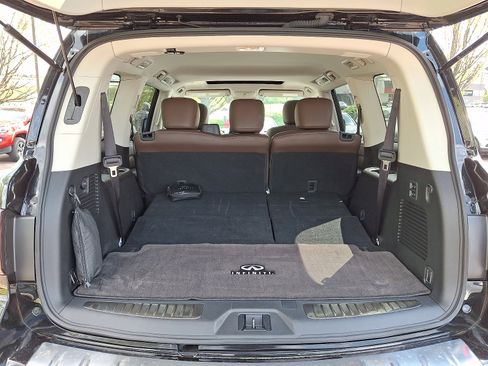Certified 2024 INFINITI QX80 Premium Select w/ Cargo Package AWD/4WD image 31
