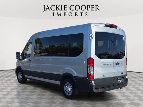 Used 2025 Ford Transit 350 XLT image 7