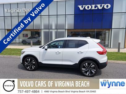Used 2024 Volvo XC40 B5 Ultimate w/ Climate Package