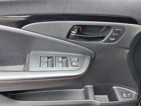 Used 2024 Honda Passport Black Edition image 10