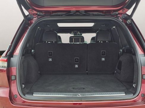 Used 2022 Jeep Grand Cherokee Overland w/ Advanced Protech Group III AWD/4WD image 12