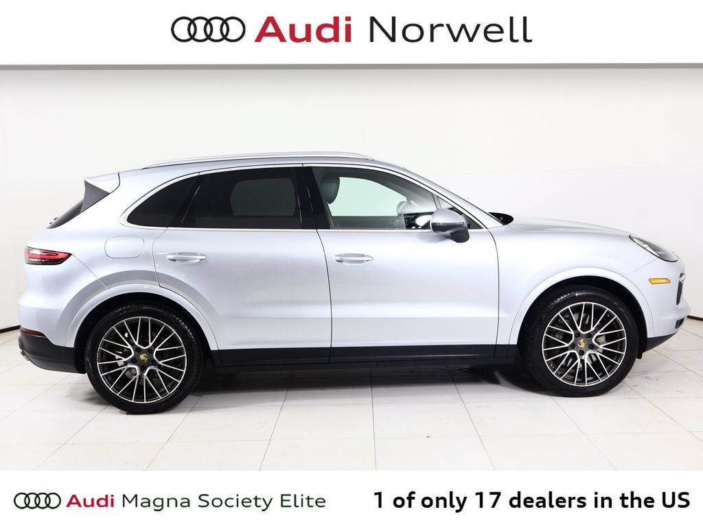 Used 2019 Porsche Cayenne S AWD/4WD image 18