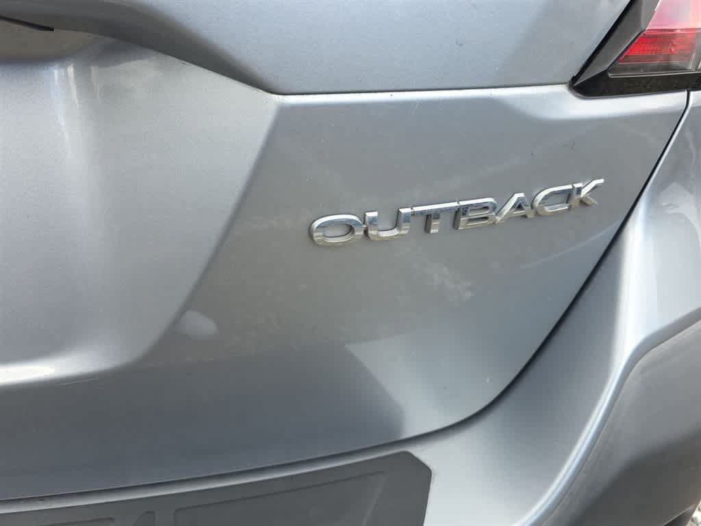 Used 2020 Subaru Outback Limited w/ Popular Package #2 AWD/4WD image 9