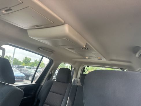 Used 2013 Nissan Armada SV RWD image 14