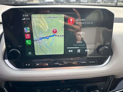 Used 2022 Nissan Rogue SL w/ SL Premium Package image 18