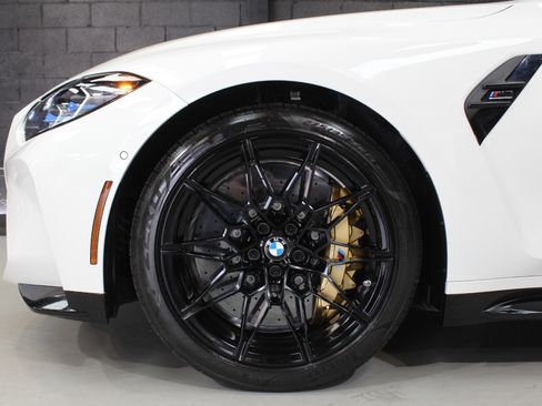 Used 2022 BMW M3 Competition w/ M Carbon Exterior Package image 4