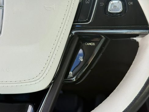 Used 2022 Lincoln Aviator Black Label w/ Dynamic Handling Package image 23