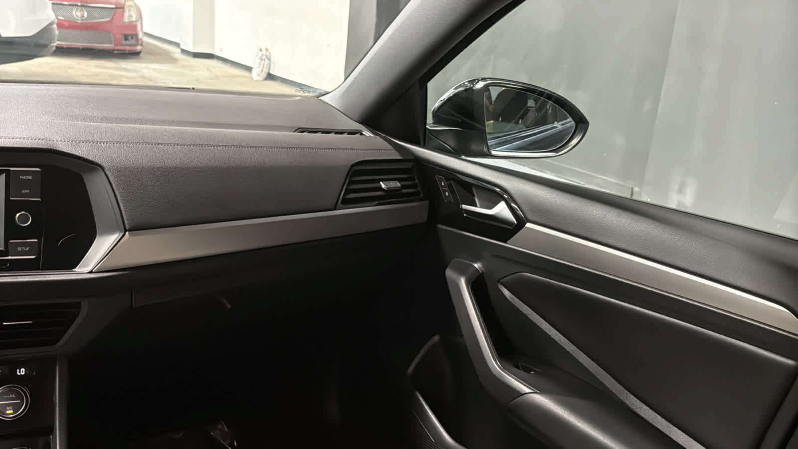 Used 2019 Volkswagen Jetta R-Line FWD image 23
