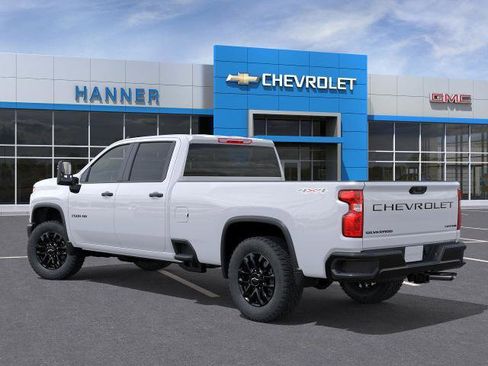 New 2026 Chevrolet Silverado 2500 Custom w/ Custom Convenience Package image 18