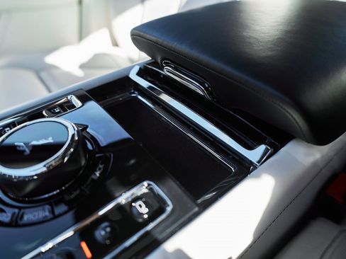 Used 2023 Rolls-Royce Ghost Base w/ Ghost Package image 69