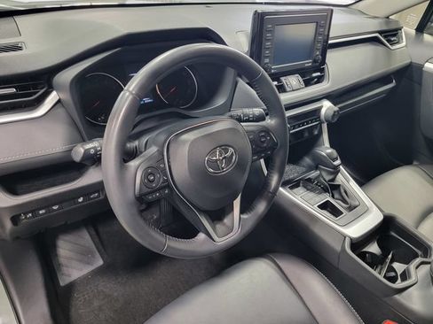 Used 2020 Toyota RAV4 XLE Premium AWD/4WD image 11