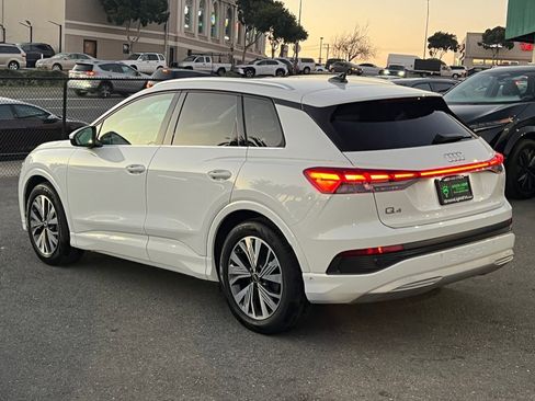 Used 2023 Audi Q4 e-tron Premium Plus w/ Premium Plus image 7