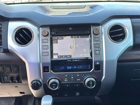 Certified 2018 Toyota Tundra Limited w/ Limited Premium Package AWD/4WD image 20