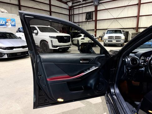 Used 2022 Lexus IS 300 w/ Premium Package RWD image 11