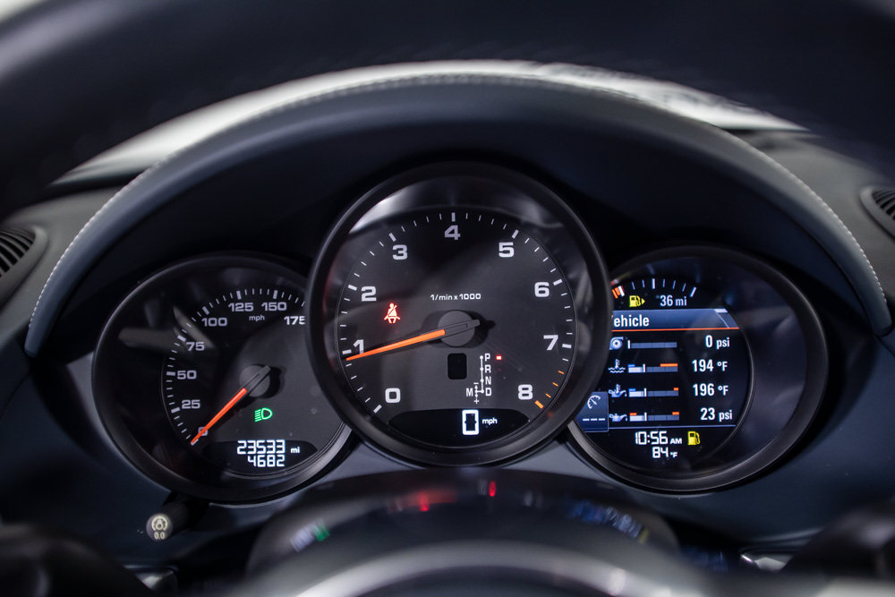 Used 2018 Porsche 718 Cayman RWD image 21
