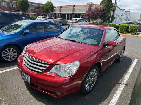 Used 2008 Chrysler Sebring Limited w/ Luxury Group FWD image 1