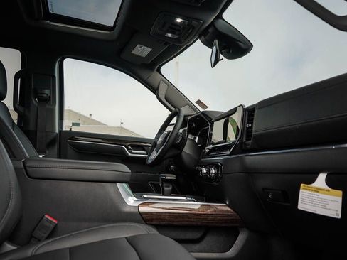 New 2026 GMC Sierra 1500 Elevation w/ Elevation Premium Package image 9