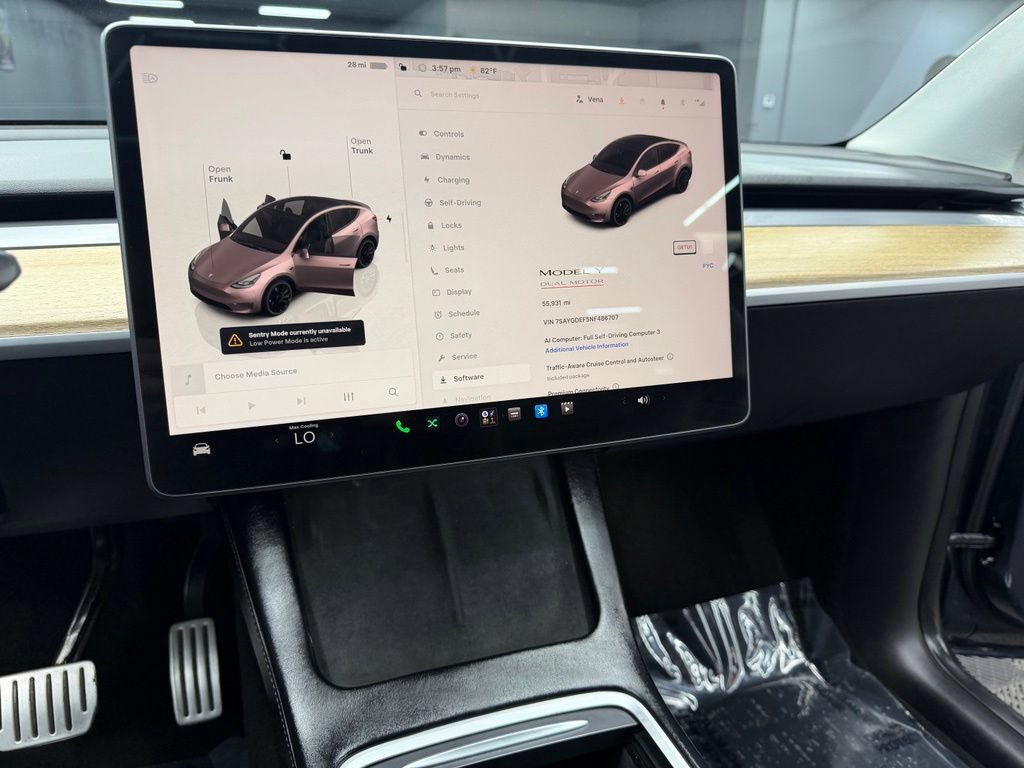 Used 2022 Tesla Model Y Performance AWD/4WD image 25