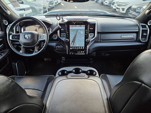 Used 2024 RAM 2500 Laramie w/ Night Edition image 32