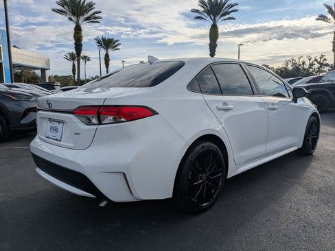 Used 2021 Toyota Corolla LE image 4