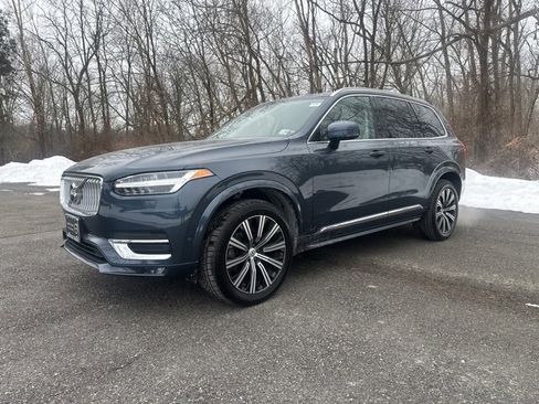 Certified 2023 Volvo XC90 B6 Plus w/ Protection Package image 4