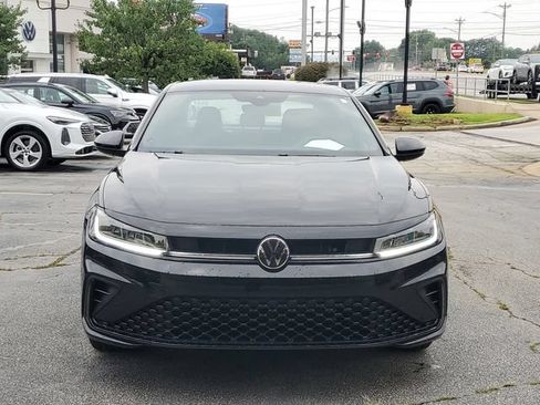 Certified 2025 Volkswagen Jetta Sport FWD image 2