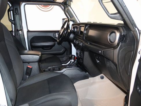 Used 2021 Jeep Gladiator Sport AWD/4WD image 57