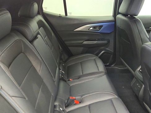 Used 2026 Chevrolet Equinox EV LT w/ Convenience Package II image 21