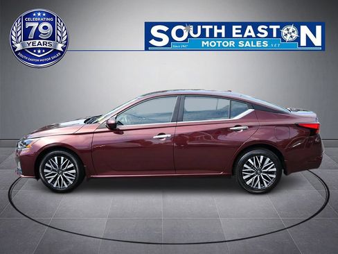 Used 2023 Nissan Altima 2.5 SV AWD/4WD image 7