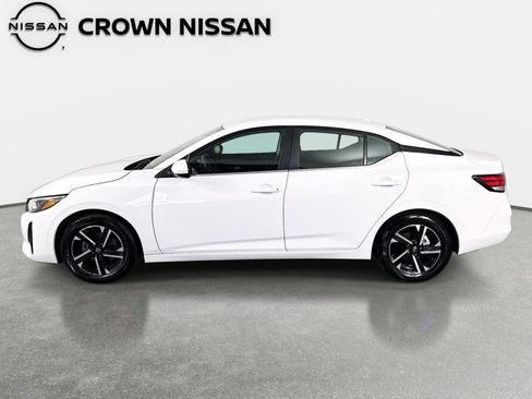Used 2024 Nissan Sentra SV FWD image 8