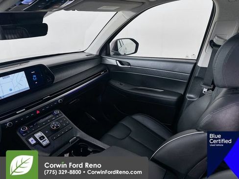 Used 2024 Hyundai Palisade Limited AWD/4WD image 28