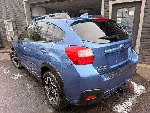 Used 2017 Subaru Crosstrek 2.0i Premium AWD/4WD image 7