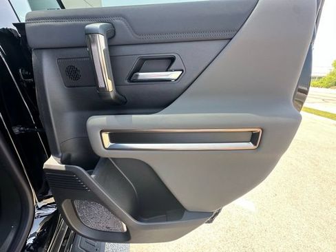 New 2025 GMC Hummer EV 2X AWD/4WD image 29