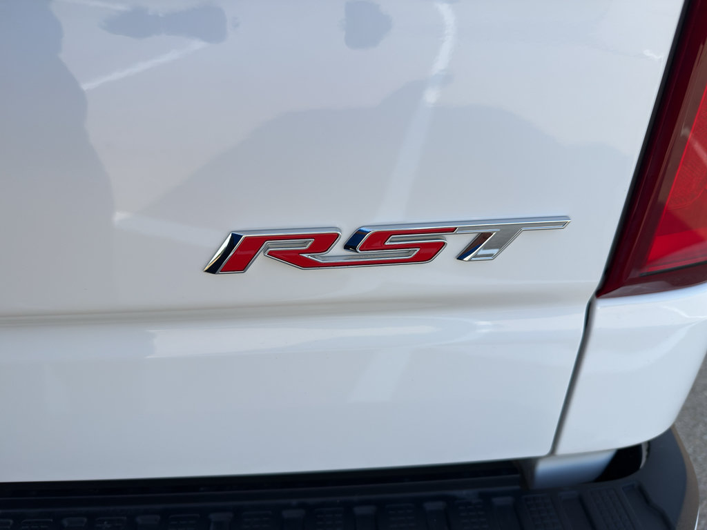 New 2026 Chevrolet Silverado 1500 RST w/ RST Select Package AWD/4WD image 9