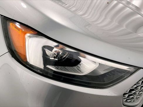 Used 2023 Ford Edge SE AWD/4WD image 12