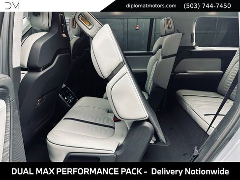 Used 2024 Rivian R1S Adventure AWD/4WD image 25