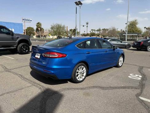Used 2019 Ford Fusion Energi Titanium image 7